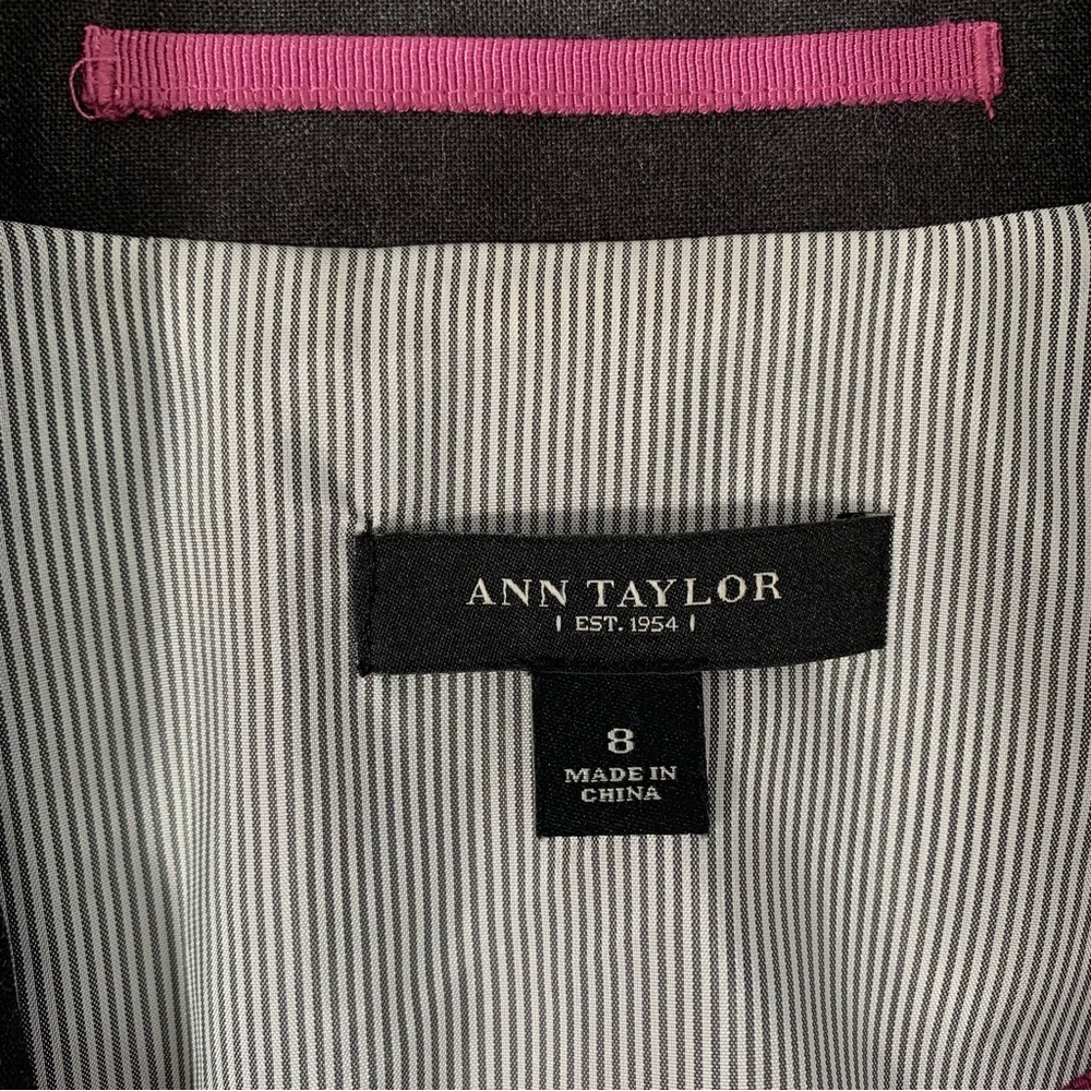 Ann Taylor Lightweight Two-Button Wool Blazer - image 8
